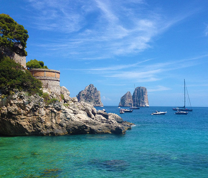 Visita l'isola di Capri in Barca