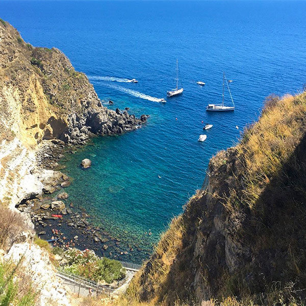 Tour in Barca Ischia - Baia di Sorgeto