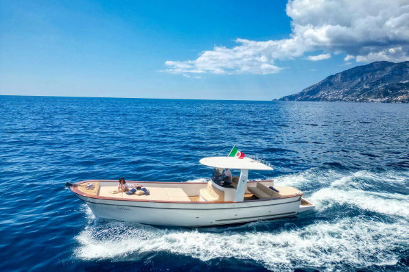 Gozzo Sorrentino - Amalfi & Positano Boat Rentals